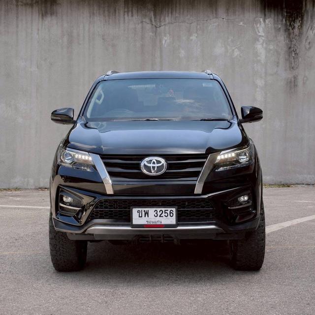 Toyota Fortuner 2.8 TRD SPORTIVO 4WD 2019 รูปที่ 2