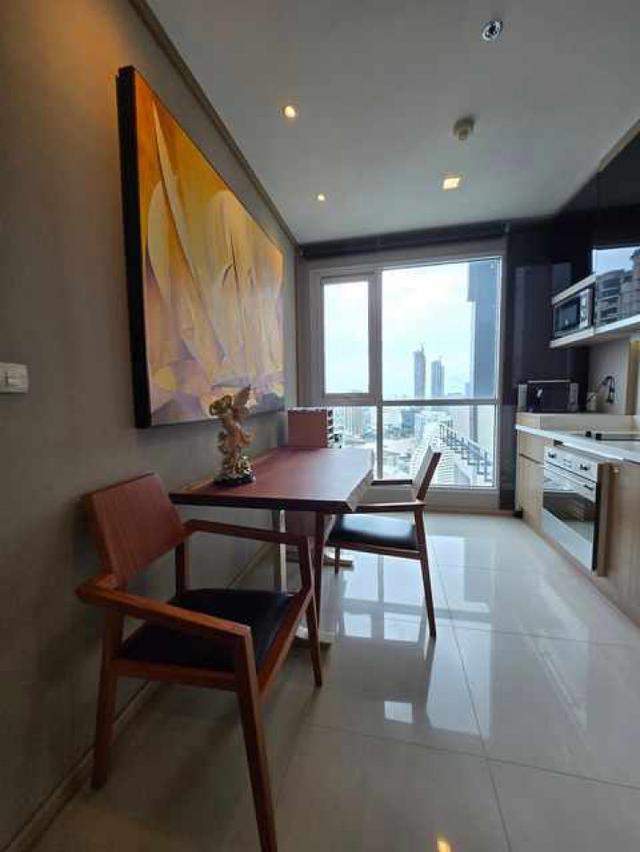 CB95 ขาย Rhythm Sathorn 21 วิวแม่น้ำ  1 ห้องนอน  ชั้น 37 1