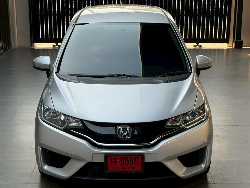 Honda Jazz GK 1.5 V AT ปี 2015 เลขไมล์ 80000 km. รูปที่ 2