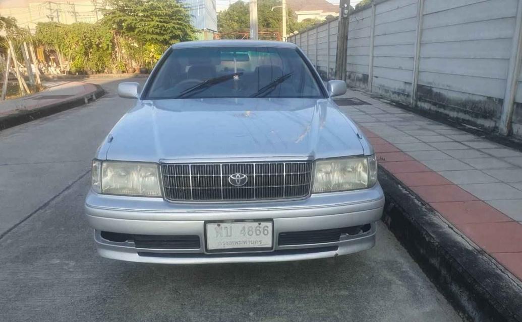 Toyota Crown ปี 1998 2