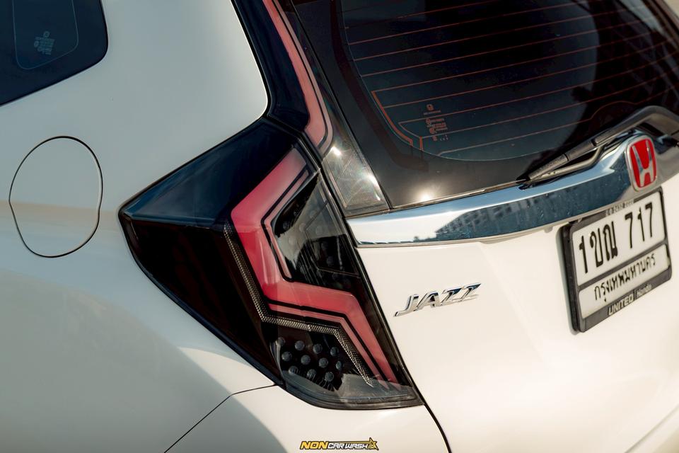 รถยนต์ Honda jazz gk 2014 4