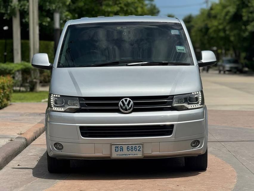 Volkswagen Caravelle ปี 2015