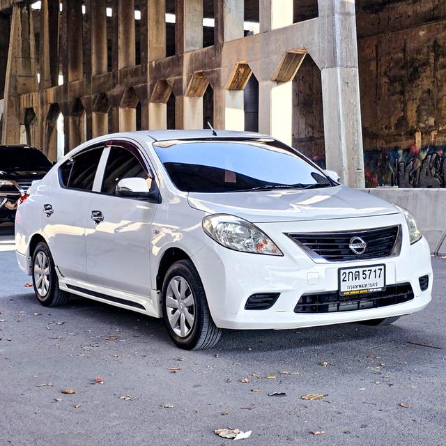 NISSAN ALMERA 1.2 E  ปี 2013 (โฉม ปี11-20) เกียร์ ธรรมดา สีขาว เบนซิน + LPG ไมล์ 297,492 km.  3