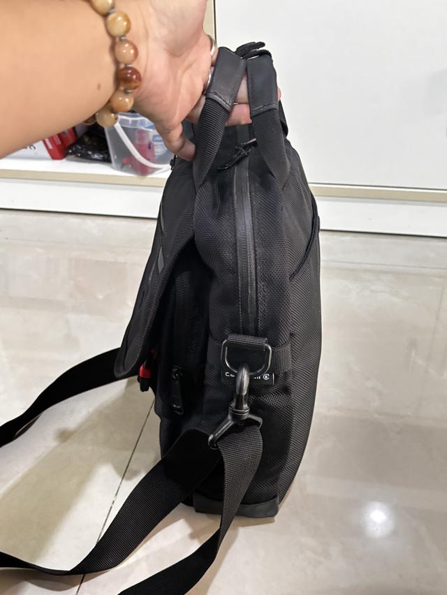 กระเป๋าสะพายcarry allสภาพใหม่ รูปที่ 2