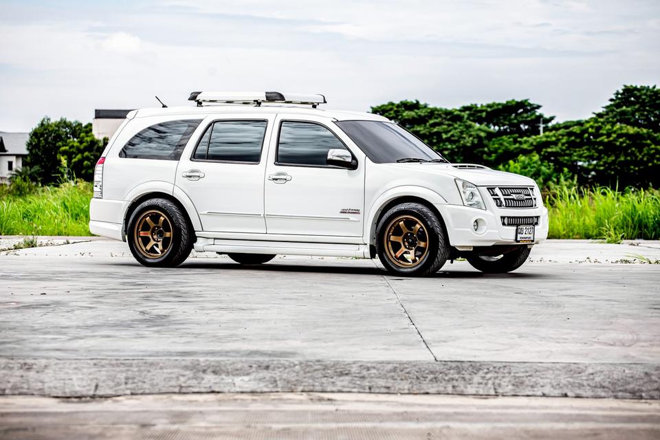 Isuzu MU-7 3.0Primo ปี09