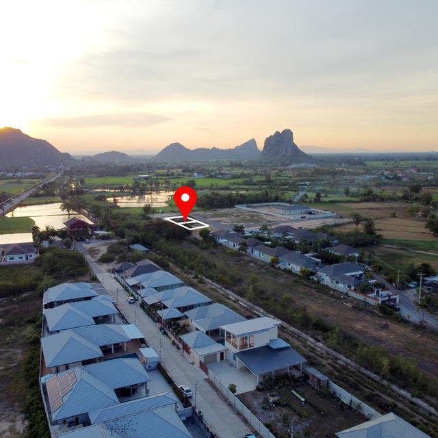 ขายที่ดินชะอำ 128 ตร.ว. ราคา 750,000 บาท โฉนด นส.4 พร้อมโอน เจ้าของขายเอง รูปที่ 2