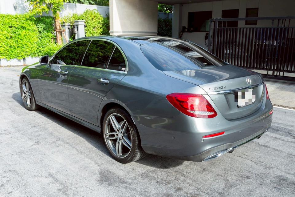 2017 Mercedes-Benz E220 d AMG Dynamic Sedan (เจ้าของขายเอง) 12