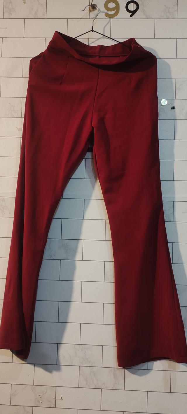 เสื้อผ้าหรูหรามือสอง 11