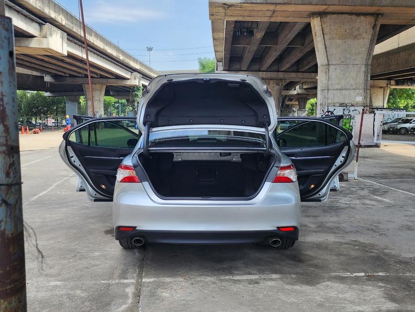 ขายรถ Toyota Camry 2.5G  ปี 2019 สีเทา เกียร์ออโต้ 15