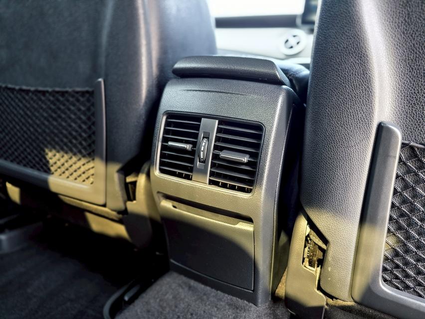 รหัสรถ CBLX1407 💎 Mercedes-Benz CLA 200 Urban 1.6 ปี 2017 รูปที่ 13