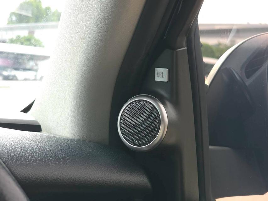 รหัสรถ PEAT626 💎 TOYOTA FORTUNER 2.8 TRD Sportivo ปี 2017 รูปที่ 9