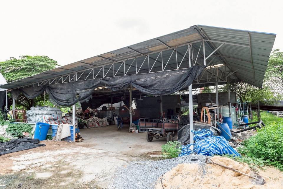 ที่ดินพร้อมสิ่งปลูกสร้างคาเฟ่โรงเรือน เลียบคลองทวีวัฒนาต้นทางเพชรเกษม 14