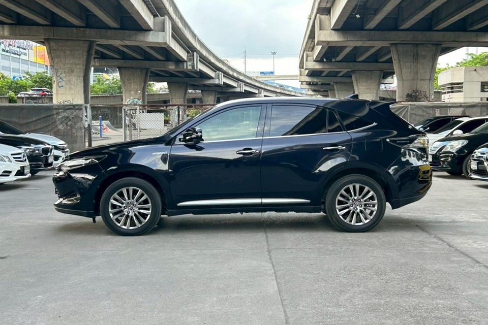 Toyota Harrier 2.5 L Hybrid AT ปี 2015 8