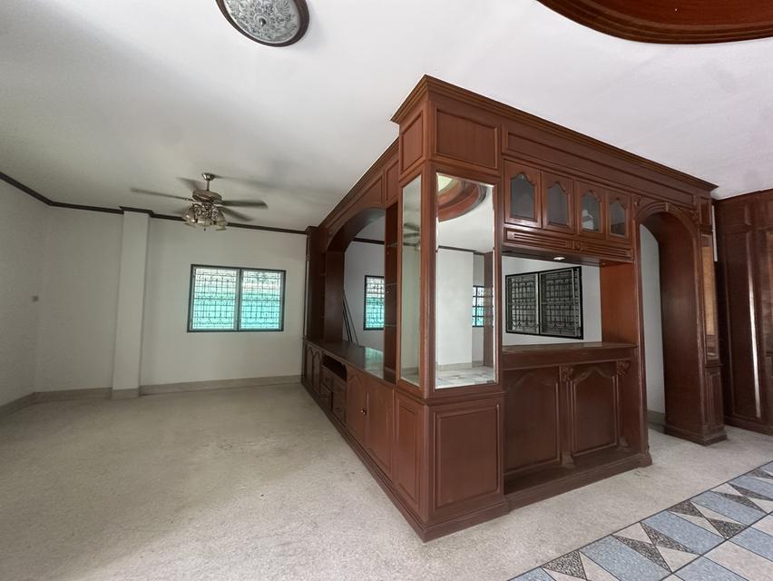 🏡 บ้านเดี่ยวหลังใหญ่   98 ตร.ว. | เพชรเกษม 69 เลียบคลองภาษีเจริญฝั่งเหนือ 8 เขตภาษีเจริญ  กรุงเทพฯ 3