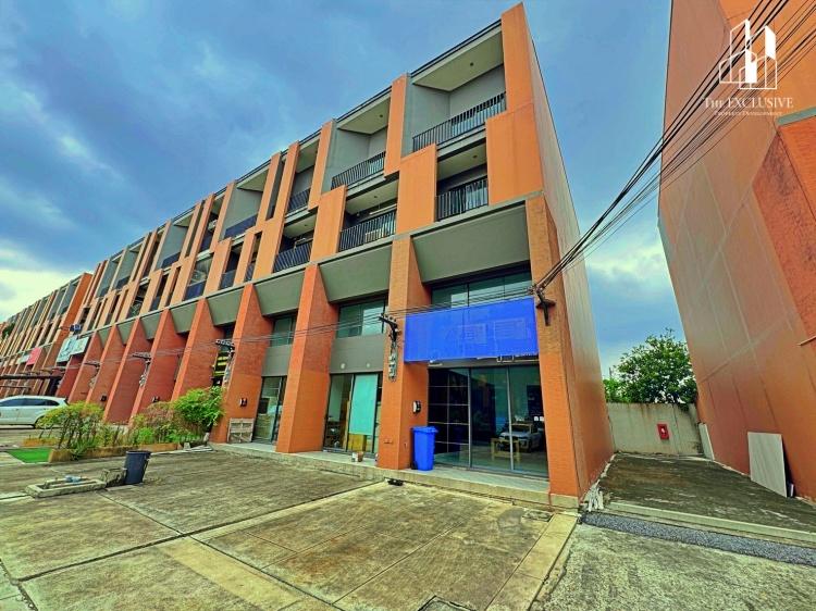 🏢 ขาย / ให้เช่า อาคารพาณิชย์ “สิริ อเวนิว เพชรเกษม 81” หลังมุม พร้อมใช้งาน 2