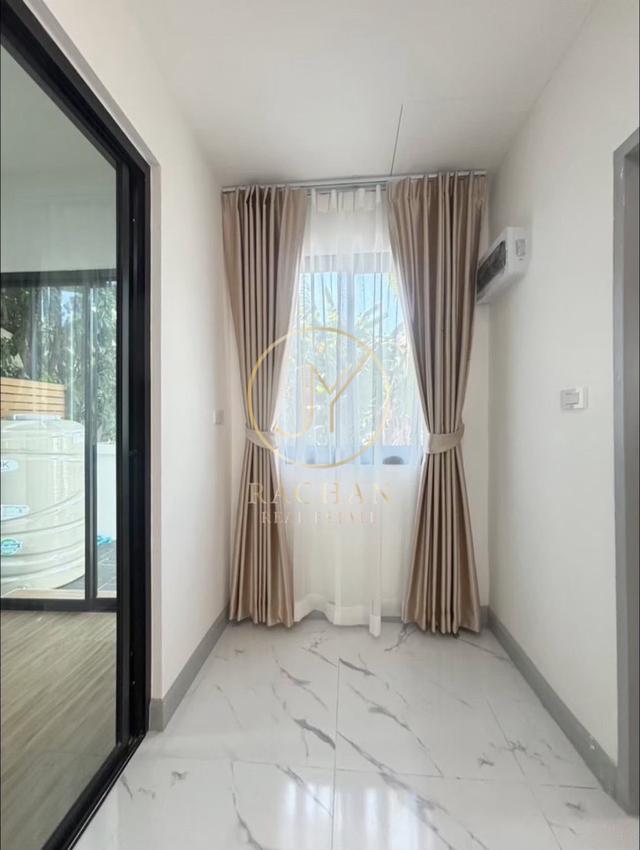 B69-299 ขายด่วน บ้านเดี่ยว 2 ชั้น รีโนเวทใหม่ หมู่บ้านชัยพฤกษ์ 1 ถ.คุ้มเกล้า 7 เนื้อที่ 65 ตร.ว พื้นที่ใช้สอย 180 ตร.ม 4 ห้องนอน 3 ห้องน้ำ 1 ห้องครัว 11