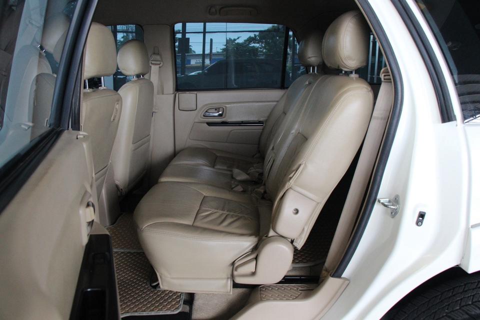 รหัสรถ TKG8328 ISUZU MU7 2.0 PRIMO ปี 2010 10