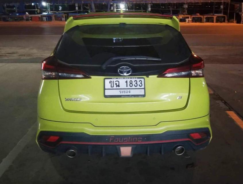 รถยาริส รุ่นท๊อป G+ สีเขียวมะนาว 3
