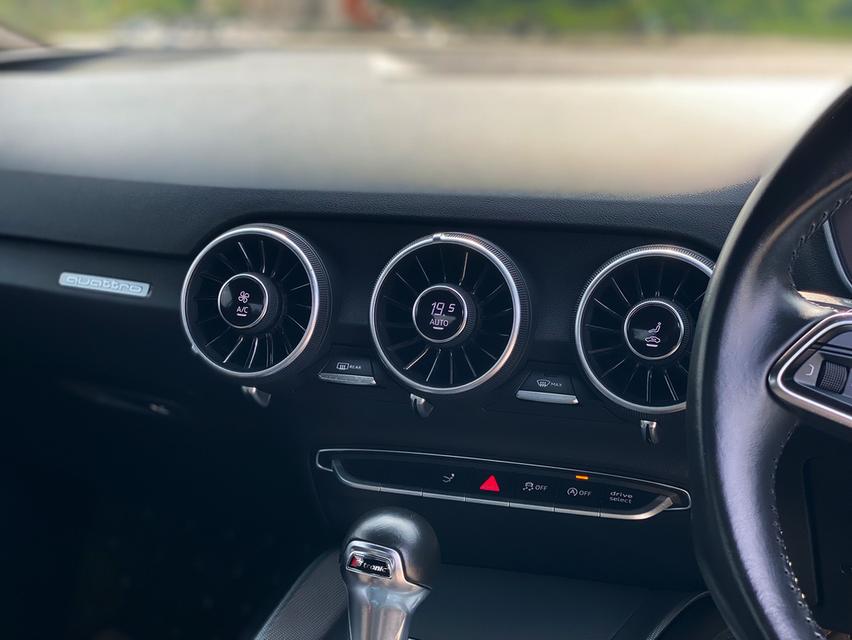 AUDI TT 2.0 TFSI Quattro 11