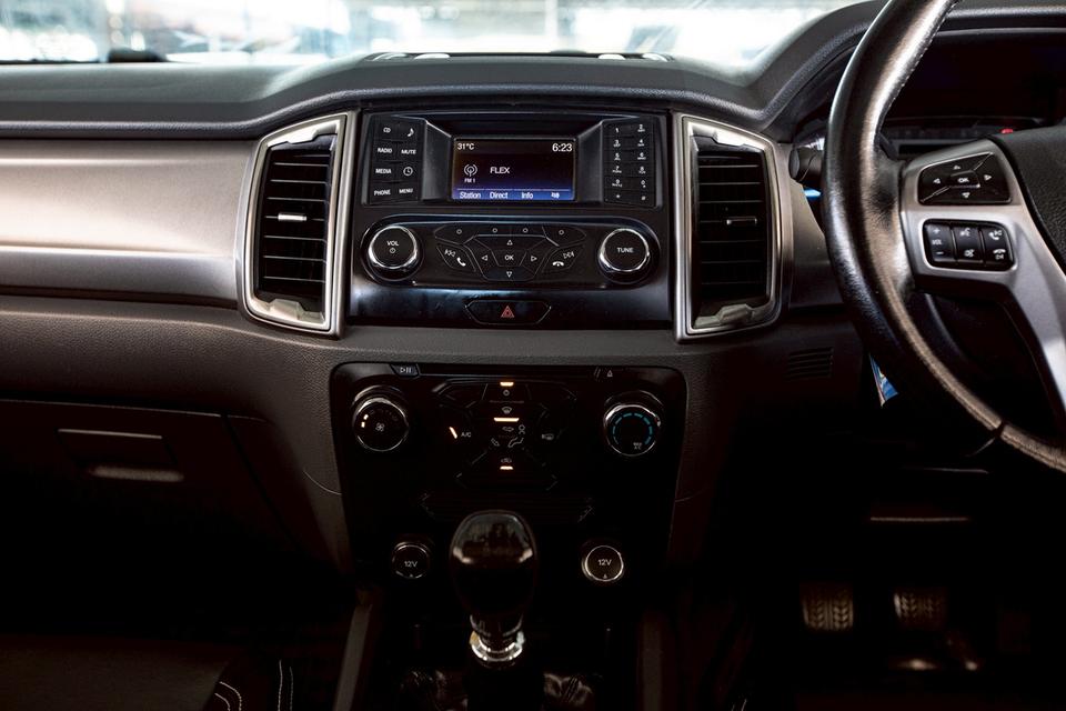 Ford Ranger 2.2 XLT Hi-Lander Double Cab ปี 2015 สีน้ำเงิน  18