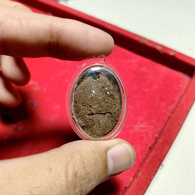 ล็อตเก็ตหลวฃพ่อท่านคล้าย รูปที่ 3