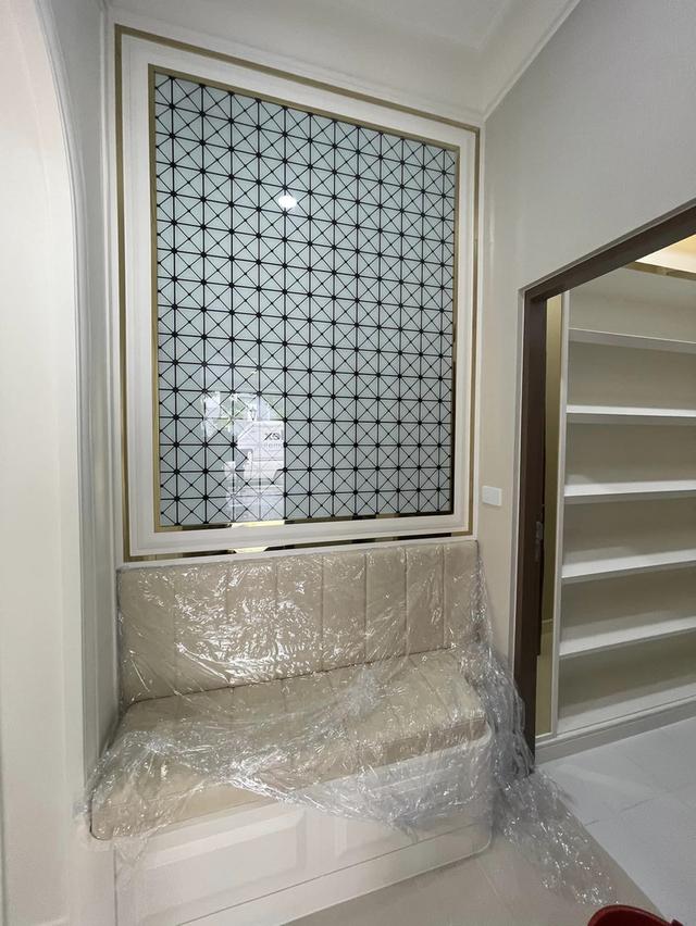 ขายบ้านเดี่ยว 2 ชั้น หมู่บ้าน เดอะพาลาสโซ่ ปิ่นเกล้า (The Palazzo Pinklao) แบบบ้าน Antonio พื้นที่ใช้สอย 403 ตารางเมตร ตั้งอยู่บนที่ดิน 115.6 ตารางวา 12
