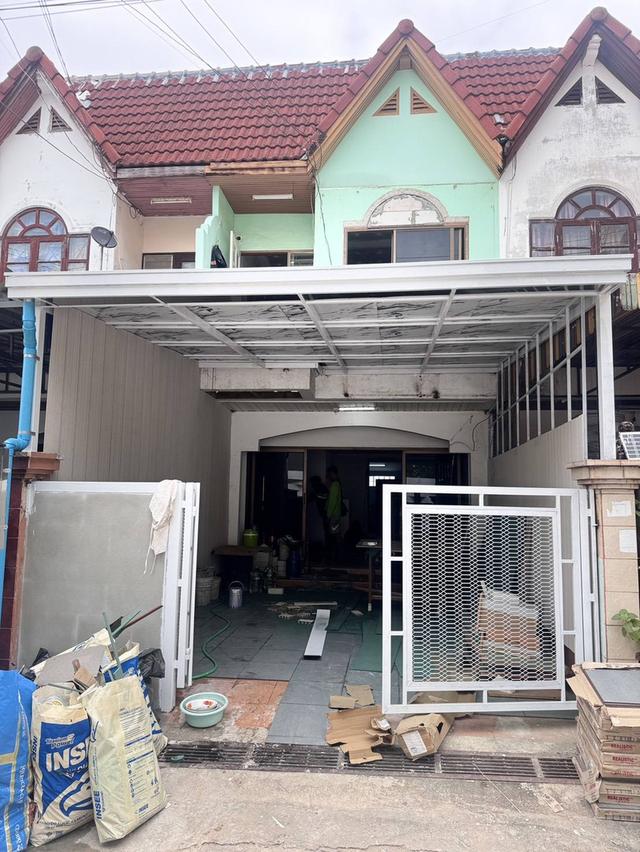 ขายบ้านทาวเฮาส์ 2 ชั้น ในทำเลทอง ทัพพระยาซอย 5 หิ้วกระเป๋าใบเดียวเข้าอยู่ได้เลย 5