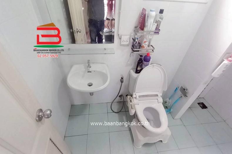 ทาวเฮ้าส์ หมู่บ้านศุภาลัย โนโววิลล์ คลอง 5 (ใกล้สวนน้ำลำลูกกา) เนื้อที่ 30.8 ตรว. อำเภอลำลูกกา ปทุมธานี 12