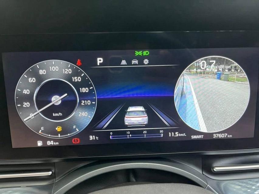 KIA Carnival 2.2 SXL 8AT (2024) 15