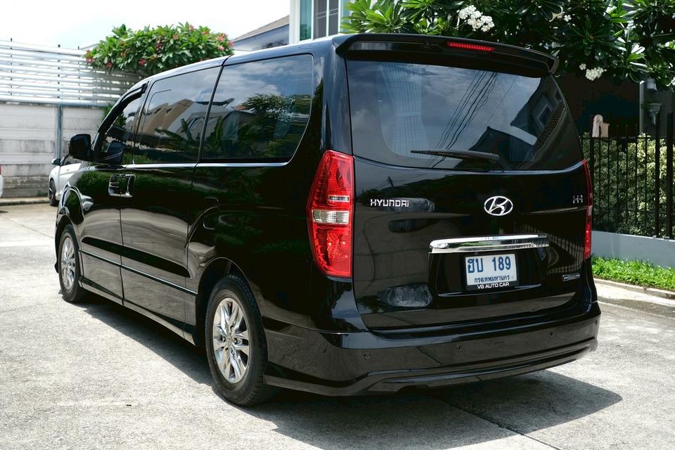 ขาย Hyundai H1 2.5Deluxe ปี15