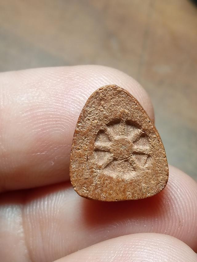 พระปิดตาแท้ไม่ทราบที่ 2