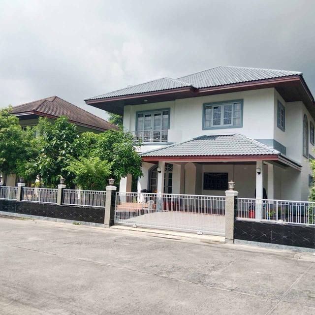 อมรเพลส 1