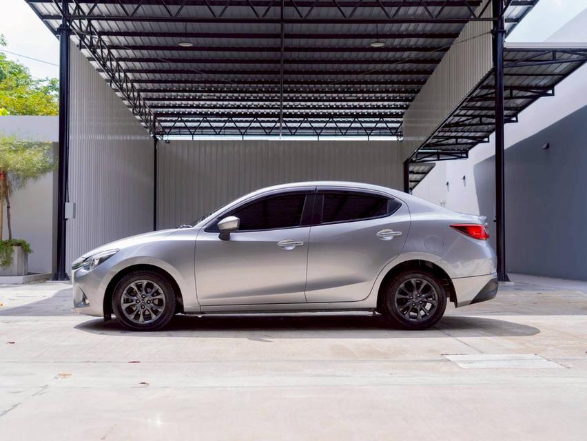 Mazda 2 1.3 High connect ปี 2018 6
