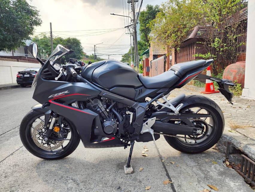 Honda CBR650R 2024 รถสปอร์ตไบค์ยอดฮิต