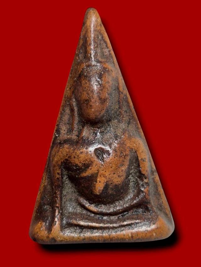 พระเครื่อง พระกรุ นางพญา