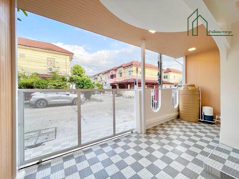 หมู่บ้านปิยวรารมย์ ทาวน์เฮาส์ถนนเมน บางบัวทอง ฟรีโอน 2