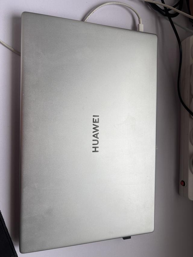 โน๊ตบุ๊ค HUAWEI MateBook D15