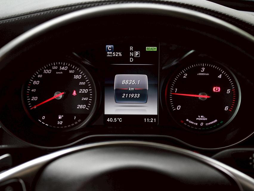 BENZ C-CLASS C300 AMGC300 BLUETECHYBRID W205 2015 17