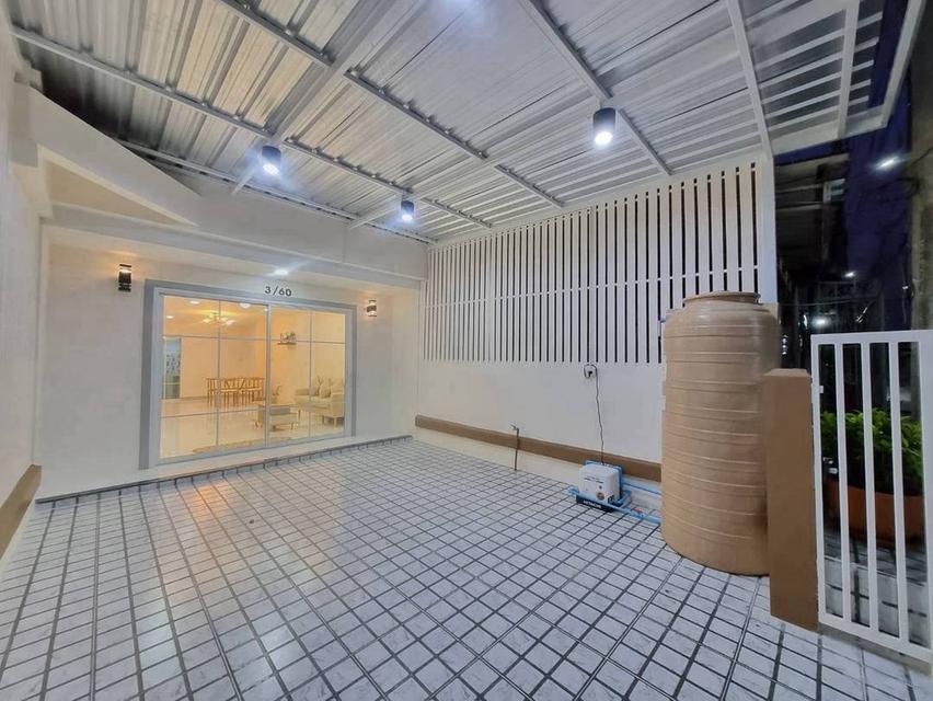 หมู่บ้านรัตนาธิเบศร์ 14