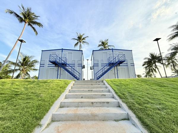 โปรโมชั่น พิเศษ ปีใหม่ (MADOL) มาดลรีสอร์ท เกาะสมุย มาว่ายนํ้า อาบแดด หรือผ่อนคลายและชมวิว พักผ่อนหย่อนใจ โทร. 0641952773 5