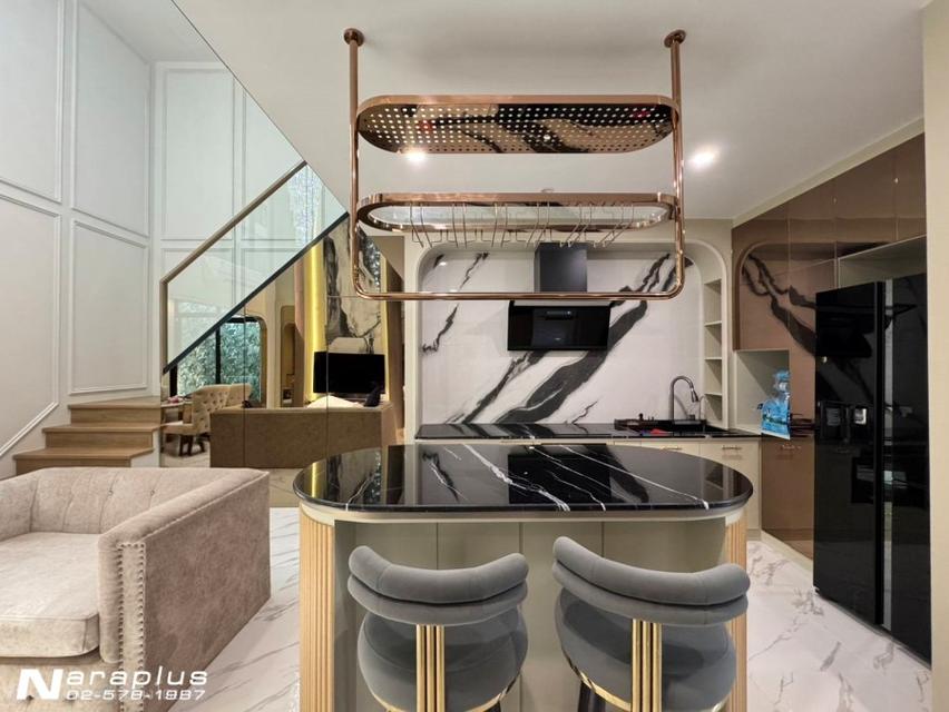 69100586 : ให้เช่าทาวน์โฮม luxury 3 ชั้น หน้ากว้าง 6 เมตร Built-in ทั้งหลัง ขนาด 20.5 ตารางวา หมู่บ้านพาทิโอ วัชรพล-รามอินทรา บางเขน น้ำไม่ท่วม 11