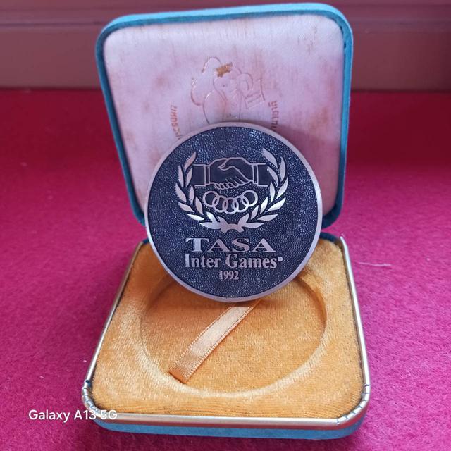เหรียญมหกรรมกีฬาเฉลิมพระเกียรติ 80 พรรษามหาราชินี มนรัชกาลที่9 TASA Inter Games 1992 สนใจ 0654096122 4