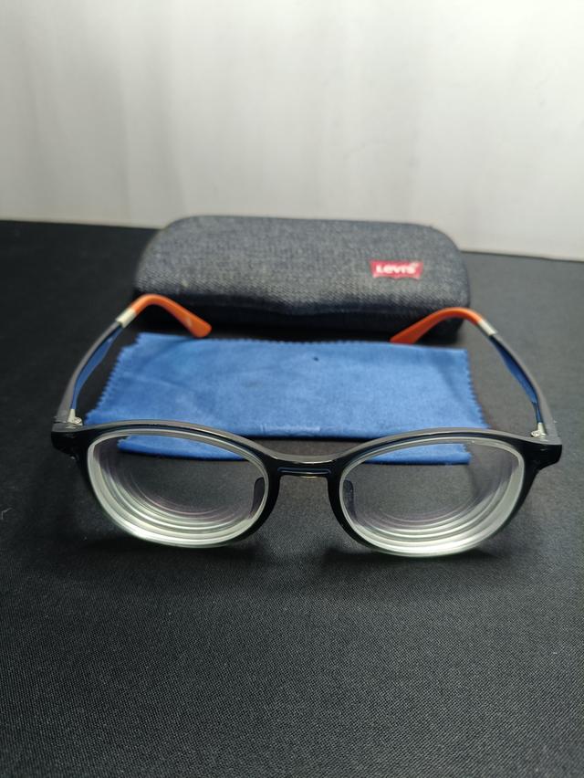 แว่นตา Levi's Eyewear LS03039 C04