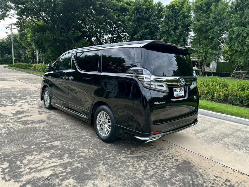 TOYOTA VELLFIRE 2.5 HYBRID  E-FOUR ปี2019รถบ้าน ไม่เคยชน สวยกริ๊บ 3