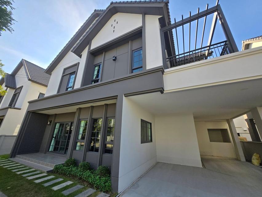 ขายหรือเช่าบ้านเดี่ยวแถวบางนา หมู่บ้านเซนโทร บางนา 2