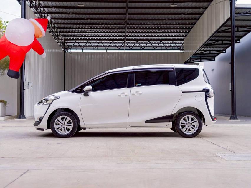 TOYOTA SIENTA 1.5G ปี 2018 ♨️ #ประกันเครื่องเกียร์3ปี 30,000 km.♨️ 3