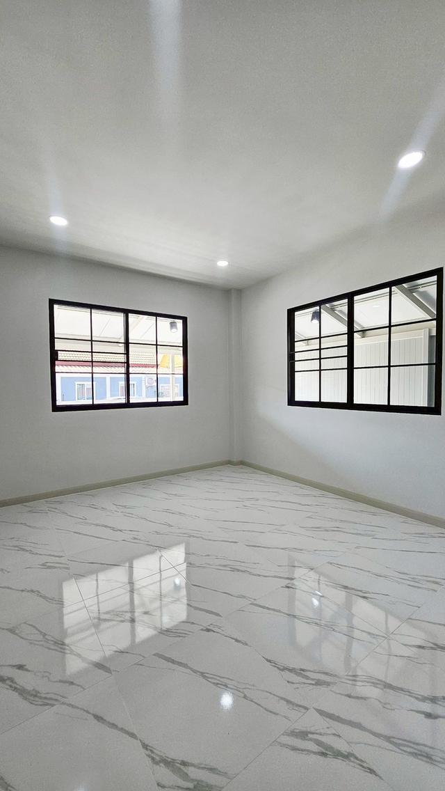 ขายบ้าน หมู่บ้านปิ่นฤทัย (ถนนเมน) 4