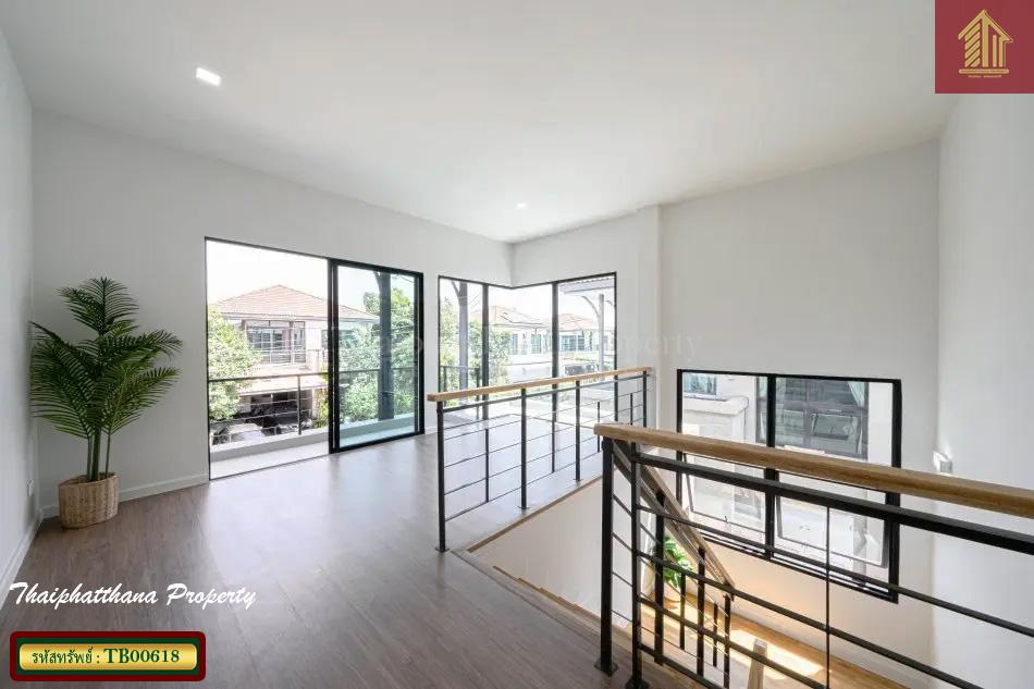 เดอะ เซนโทร วัชรพล (The Centro Watcharapol) 8