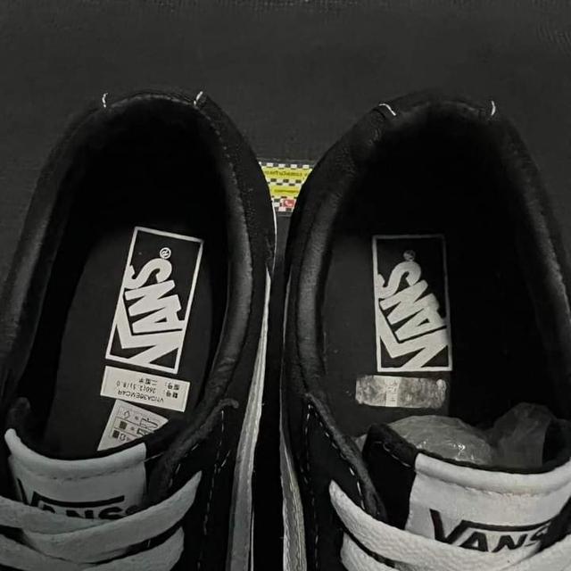 รองเท้า Vans 2