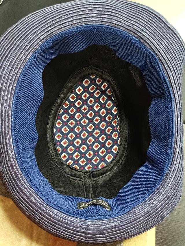 หมวก Trilby Hat ZARA MAN แท้ มือสองสภาพดี ลาย Geometric สีกรมท่า รูปที่ 7